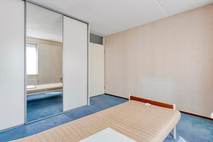 Photo 20 of Rossinistraat 16