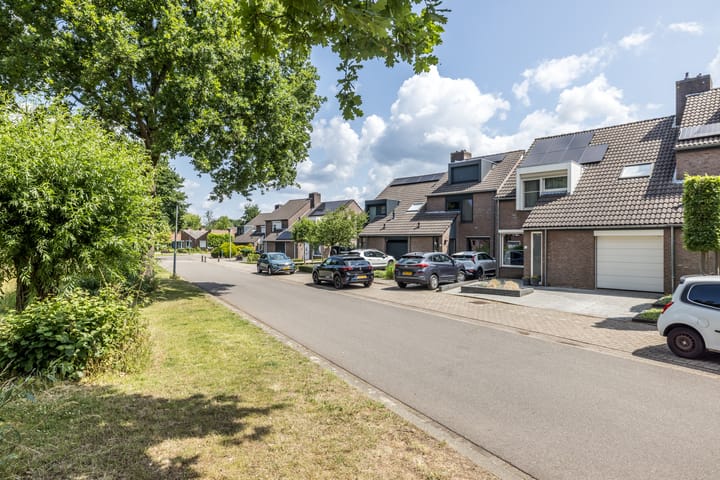 Foto 3 van Hendrik van Veldekestraat 56