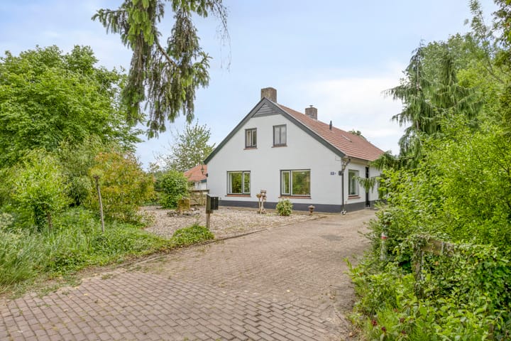 Foto 2 van Meester van Coothstraat 18-A