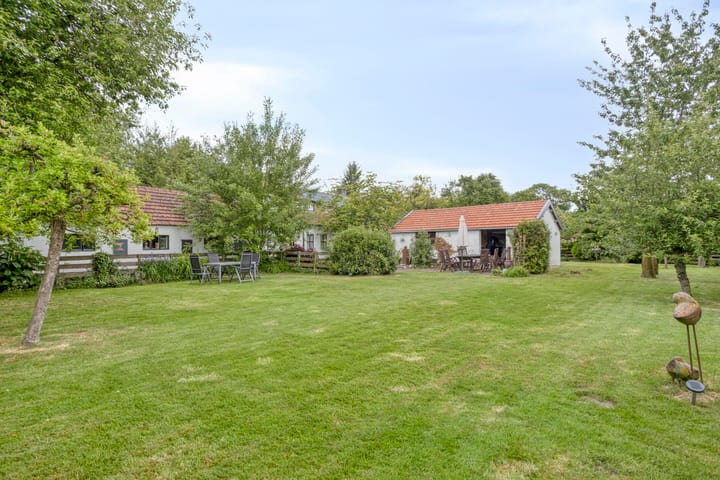 Photo 36 of Meester van Coothstraat 18-A