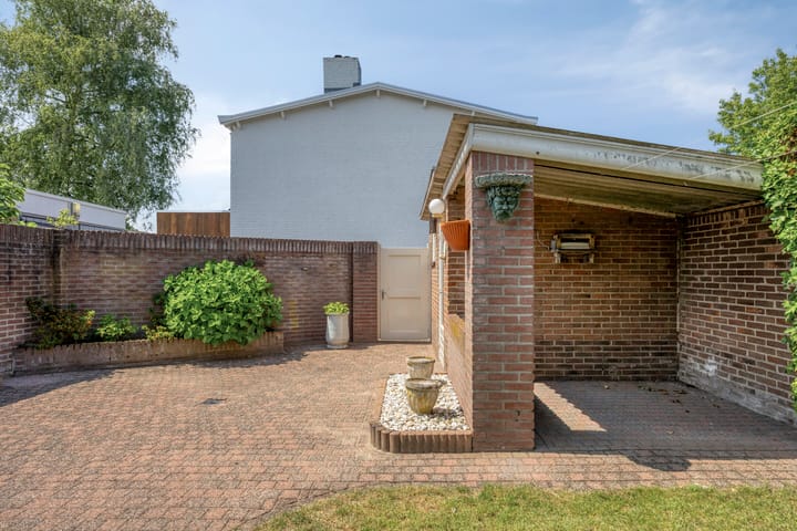 Foto 26 van Bredestraat 1