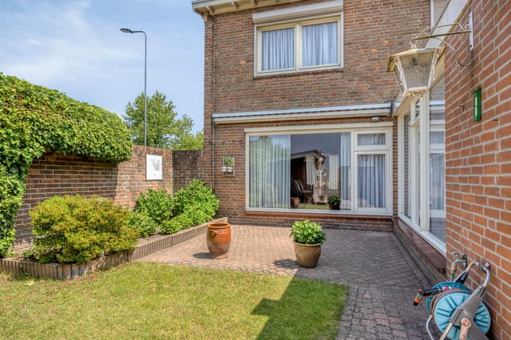 Foto 27 van Bredestraat 1