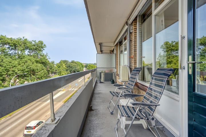 Foto 19 van Admiraal de Ruyterweg 13