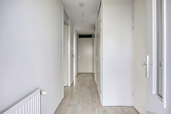 Foto 11 van Valeriaanweg 183