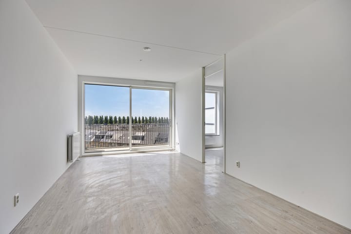 Foto 15 van Valeriaanweg 183