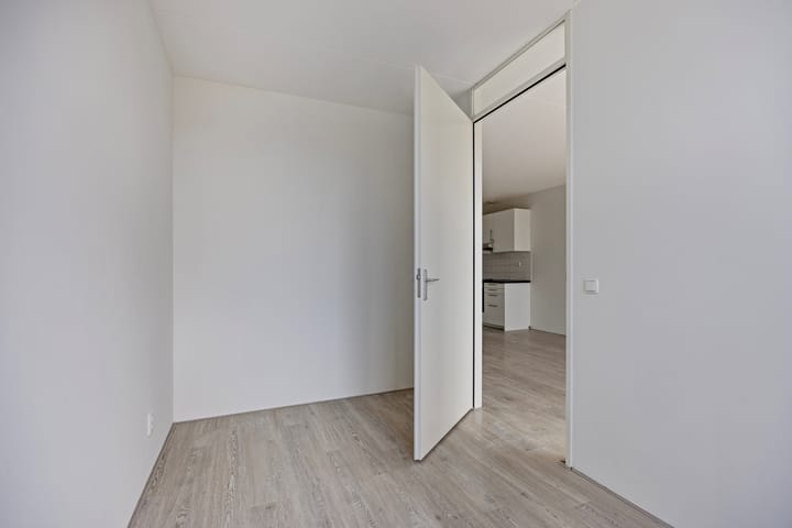 Foto 22 van Valeriaanweg 183