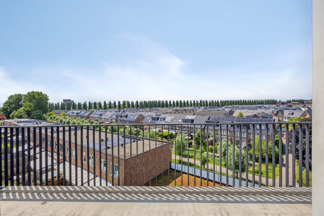 Foto 23 van Valeriaanweg 183