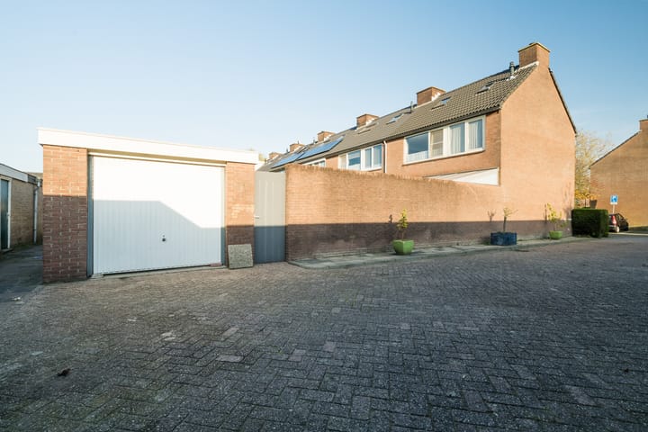 Photo 5 of de Savornin Lohmanstraat 35