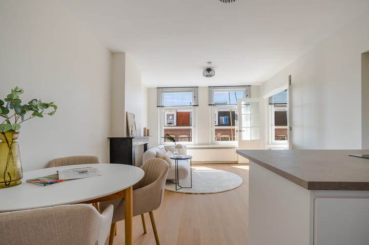 Foto 5 van Van Ostadestraat 13-3V