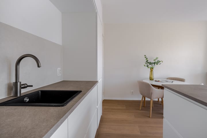 Foto 23 van Van Ostadestraat 13-3V