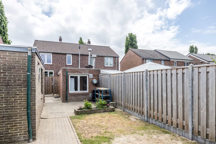 Foto 24 van Maarweg 18