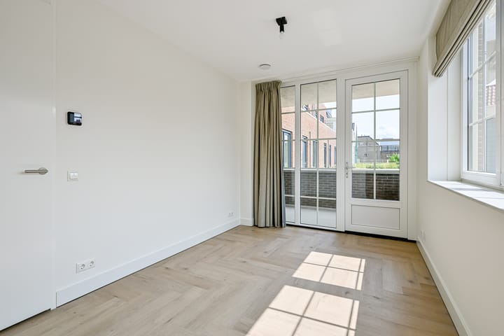 Foto 17 van Zuideinde 1-B