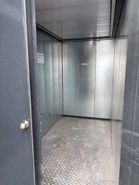 View photo 4 of Xenonweg 3-70