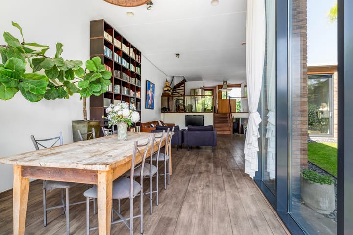 Foto 8 van Nico van der Valkweg 2