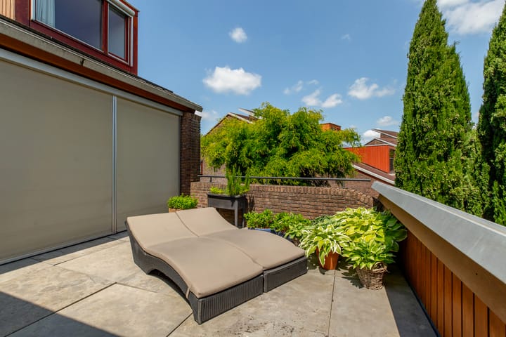 Foto 31 van Nico van der Valkweg 2