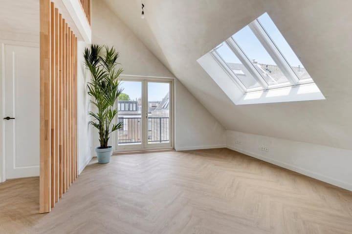 Foto 2 van Kennemerstraat 3-B