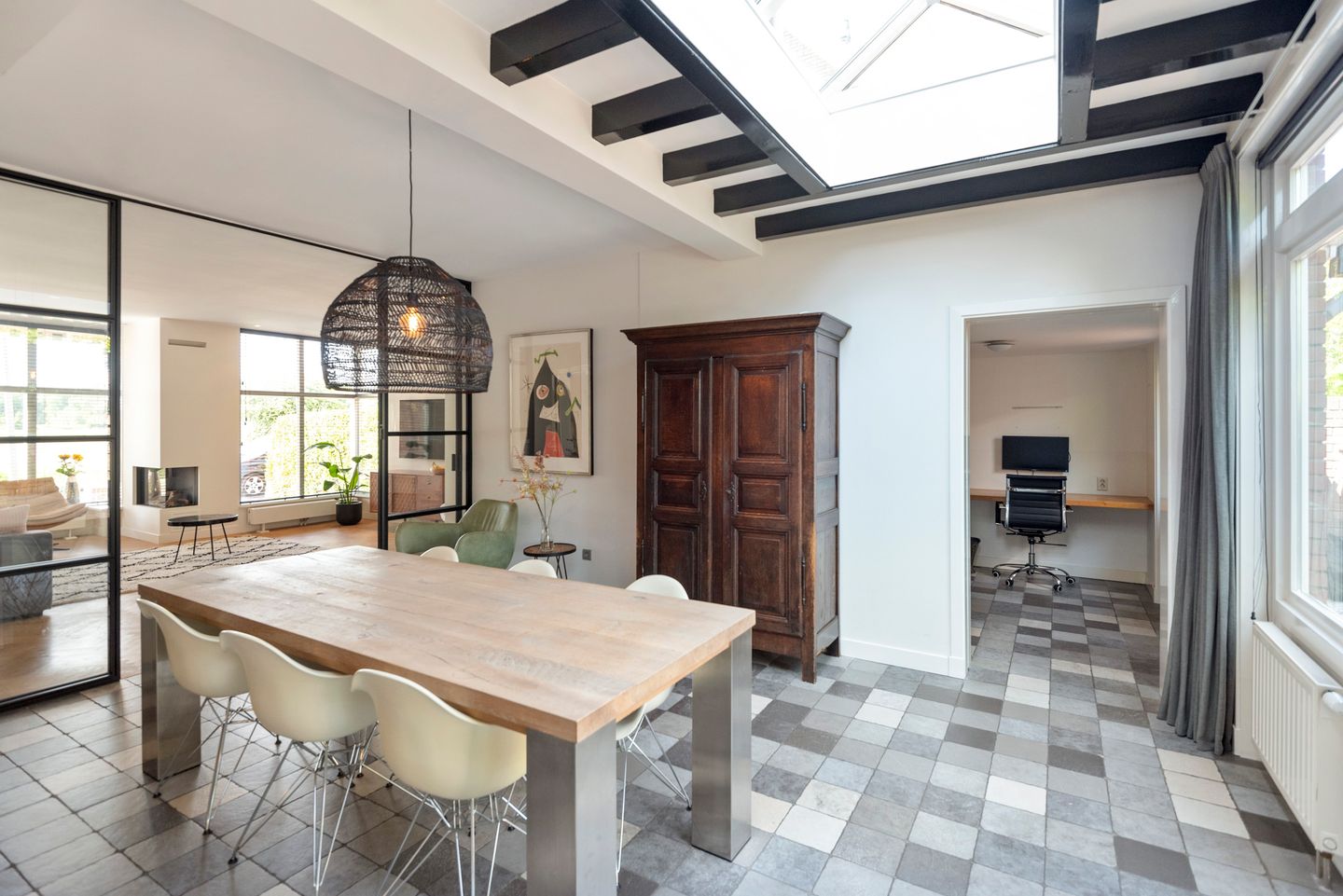 Photo 25 of Leendert Meeszstraat 92