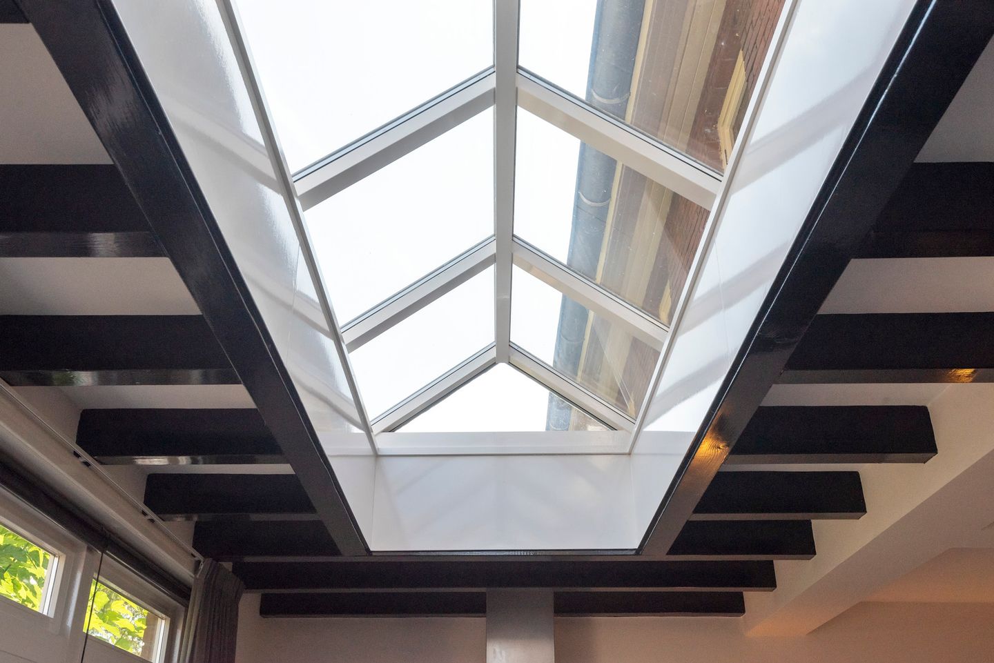 Photo 19 of Leendert Meeszstraat 92