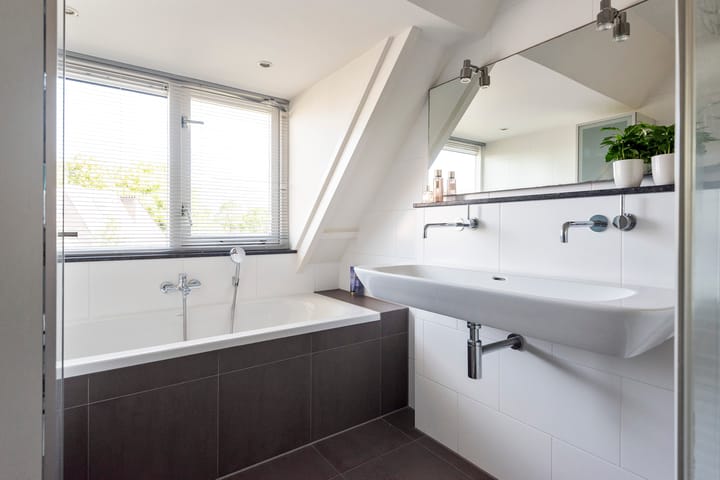 Foto 44 van Leendert Meeszstraat 92