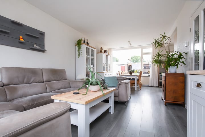 Foto 10 van Langerak 64