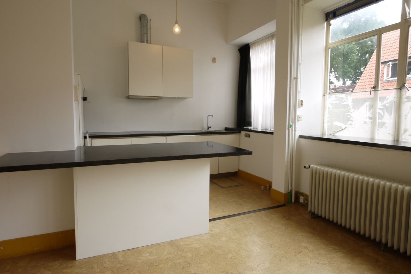 View photo 5 of Eemnesserweg 107