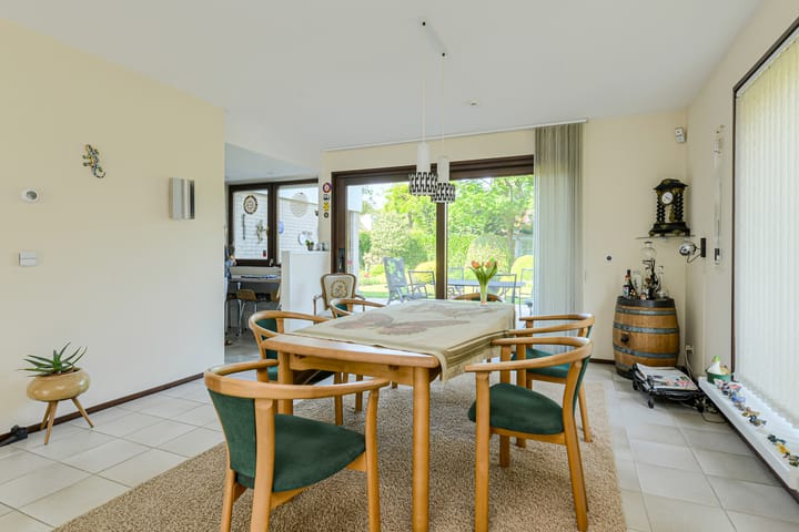 Foto 11 van Abraham Bloemaerthoek 10