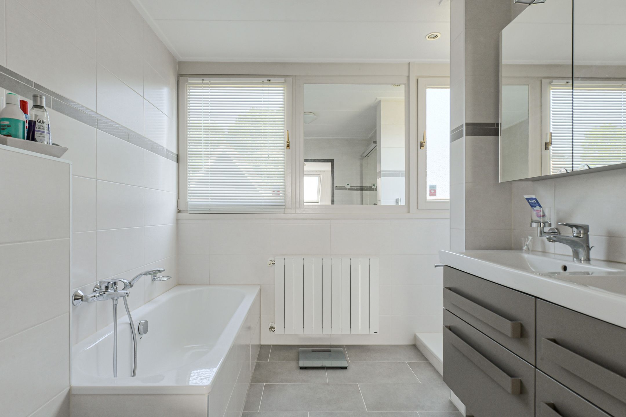 Foto 24 van Abraham Bloemaerthoek 10