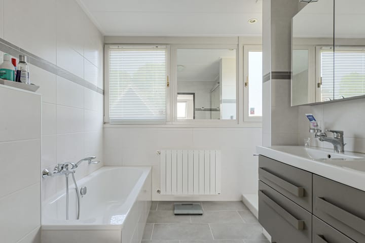 Foto 24 van Abraham Bloemaerthoek 10