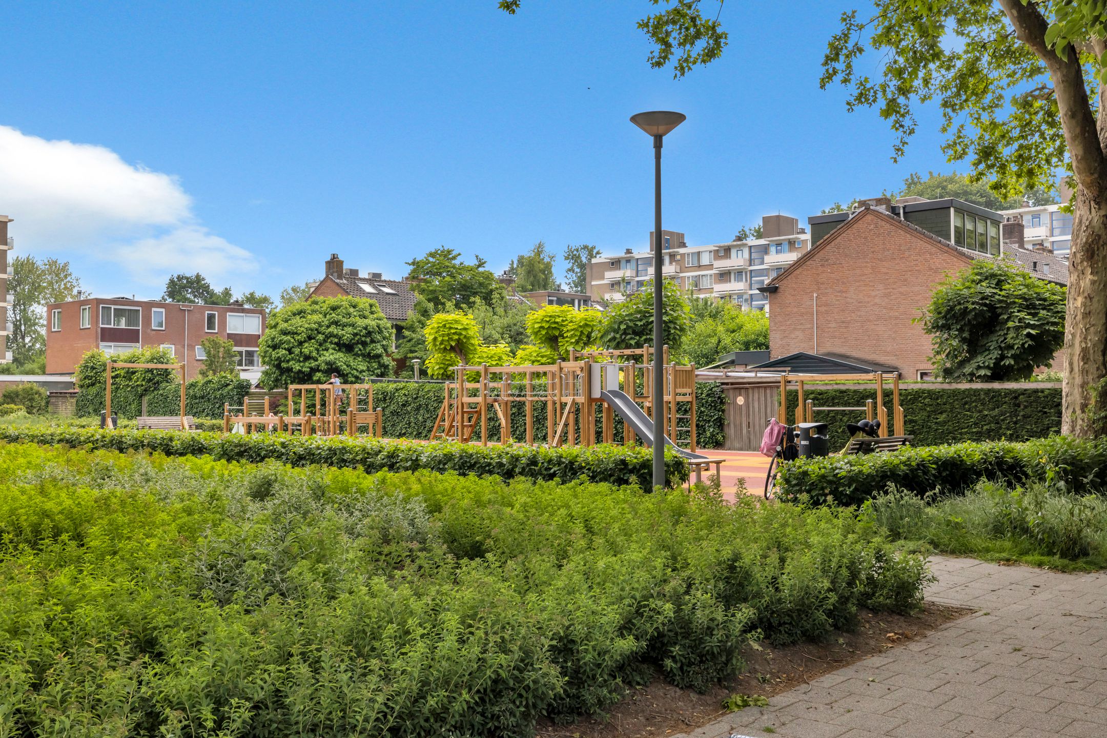 Foto 39 van Blondeelstraat 70