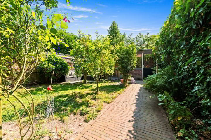 Foto 21 van Oostduinlaan 145