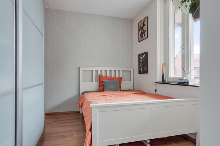 Foto 14 van Ringbaan-Noord 156-14