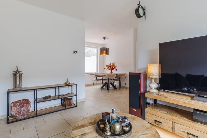 Foto 10 van Juralaan 13