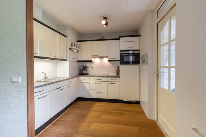 Photo 18 of Hoofdweg 170