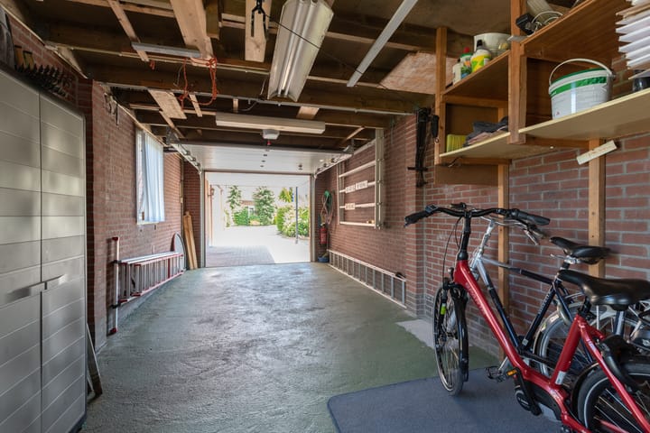 Photo 33 of Hoofdweg 170