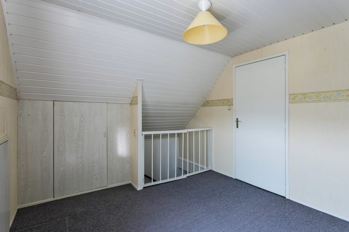 Foto 17 van Spoorstraat 224