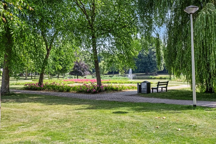 Foto 30 van Spoorstraat 224