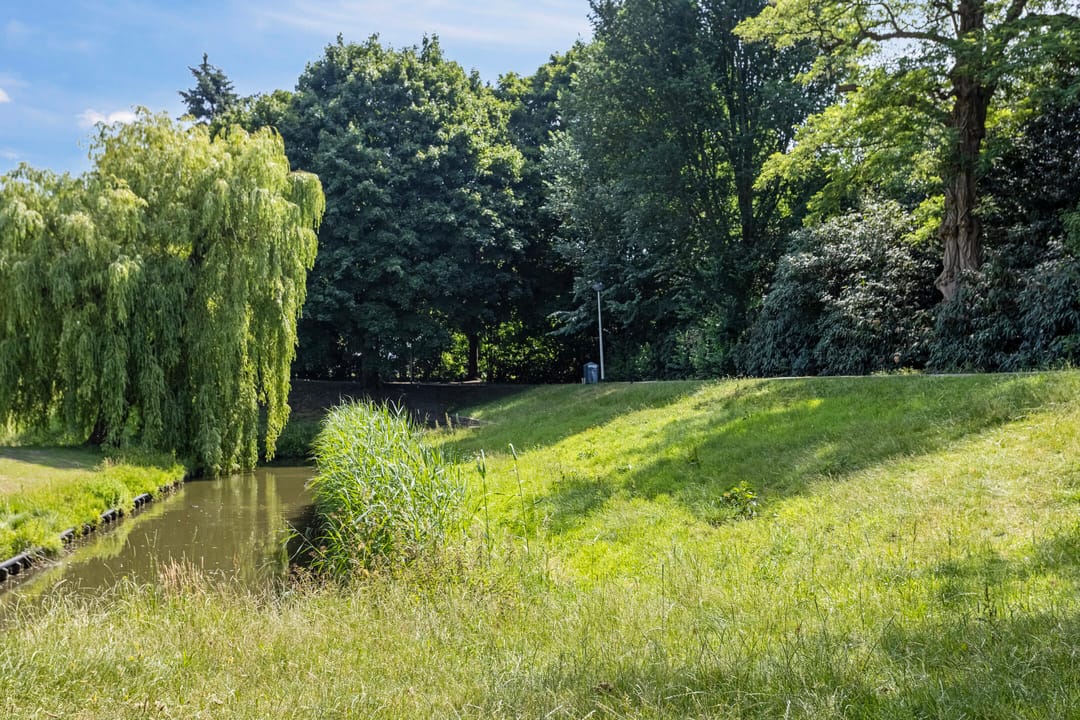 Foto 31 van Spoorstraat 224