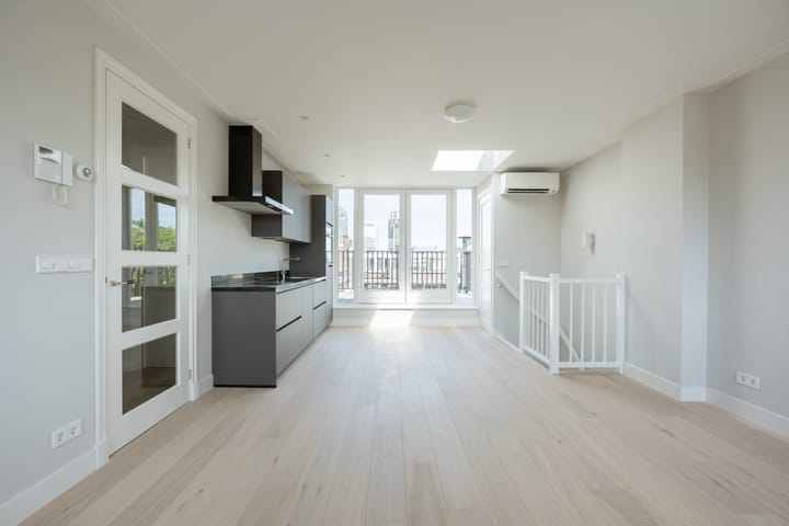 Foto 4 van Rijnstraat 159-4