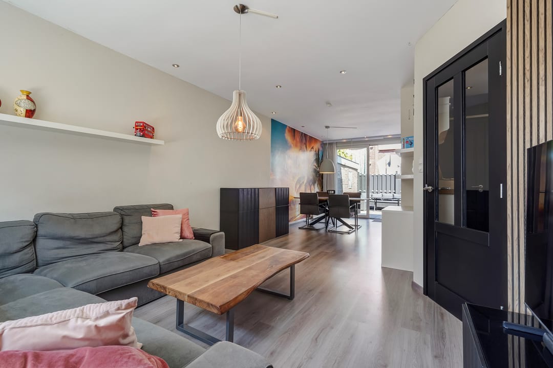 Photo 2 of Boele van Hensbroekstraat 42