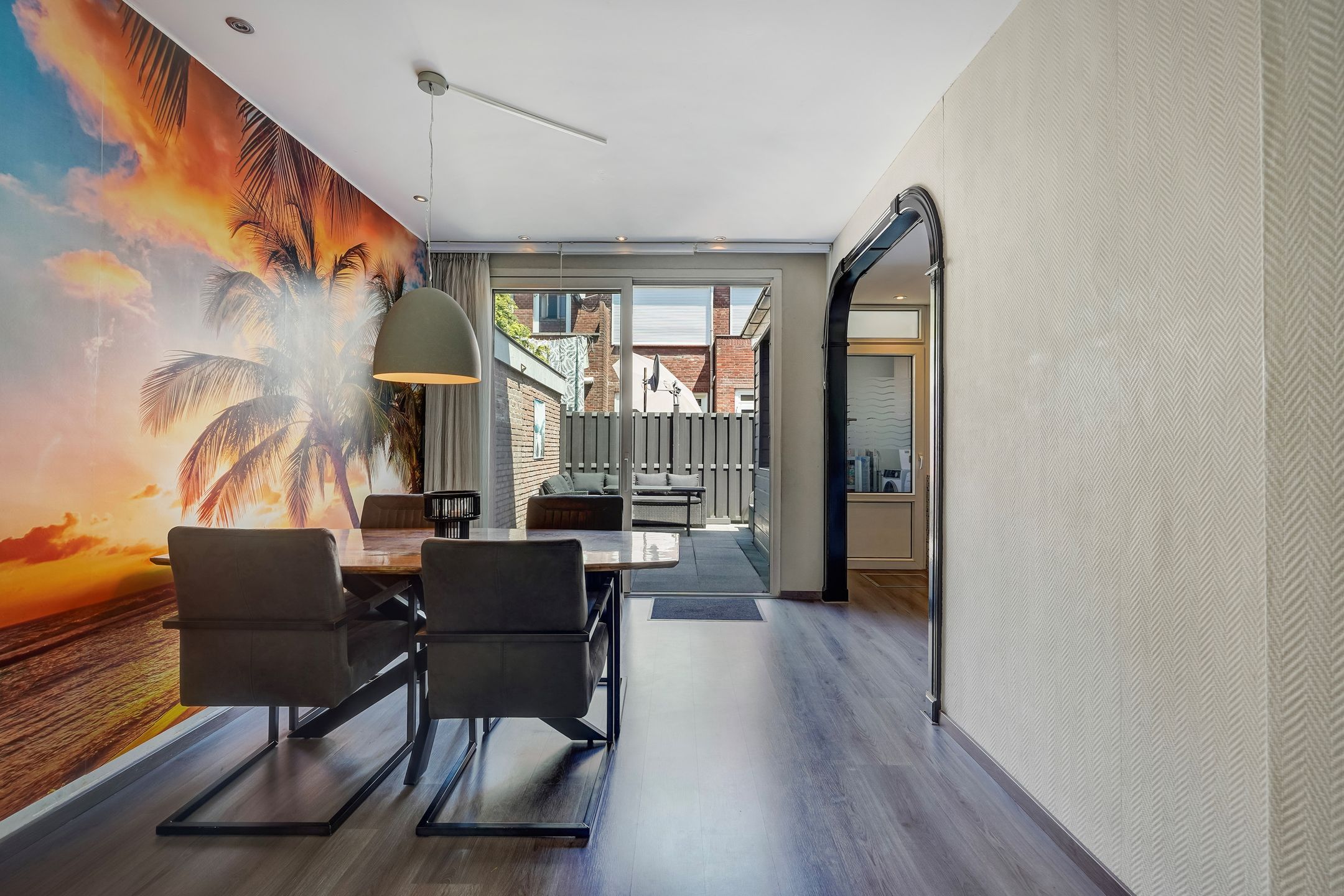 Photo 18 of Boele van Hensbroekstraat 42