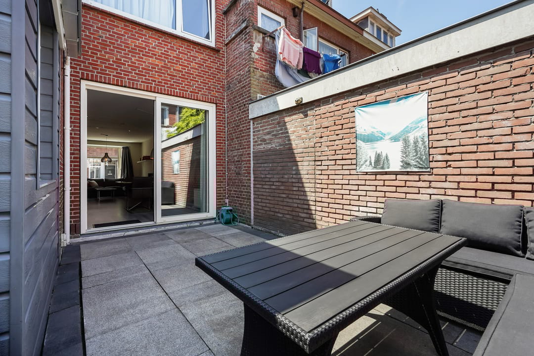 Photo 26 of Boele van Hensbroekstraat 42