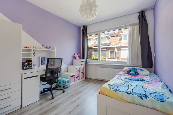 Foto 29 van Boele van Hensbroekstraat 42