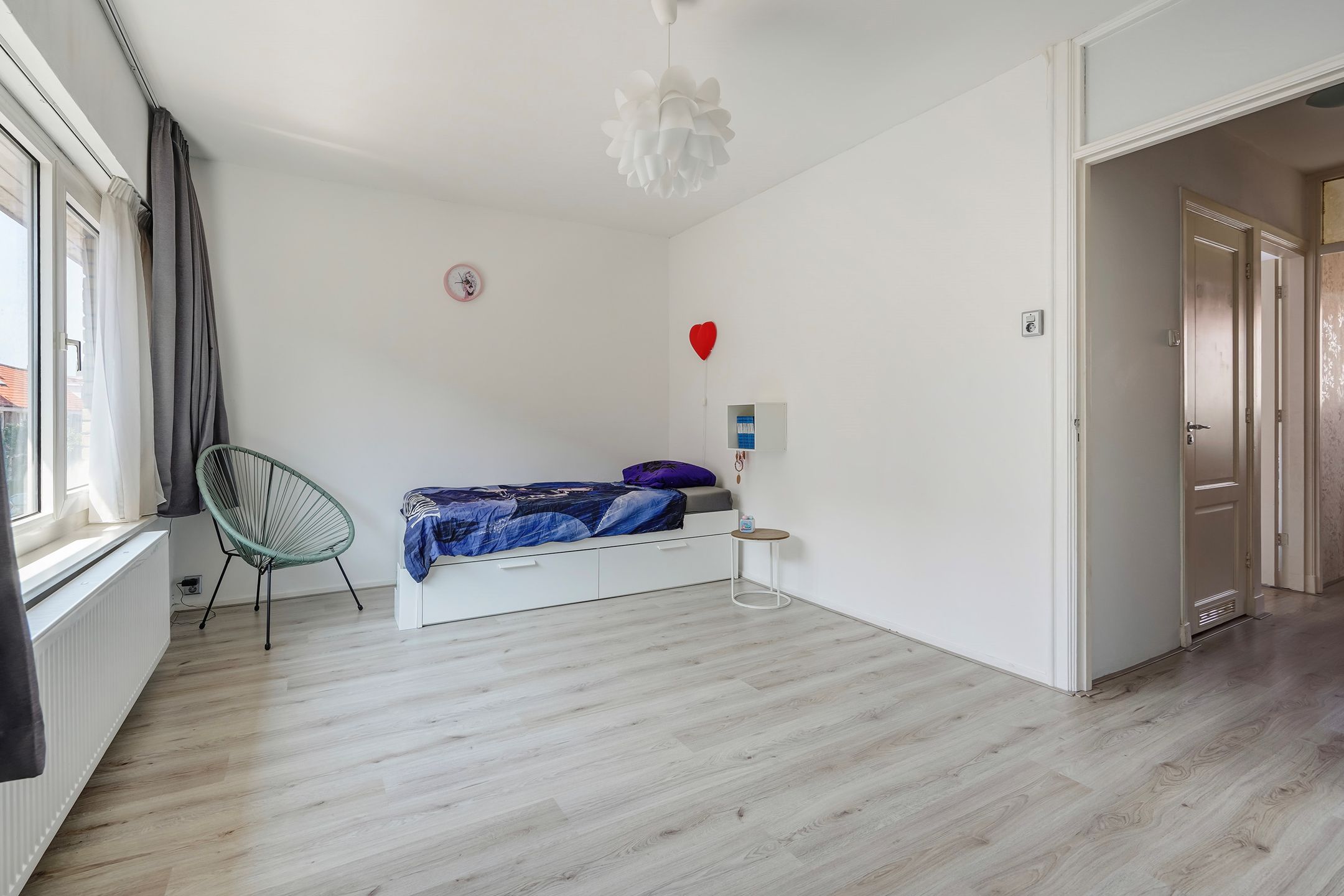 Photo 33 of Boele van Hensbroekstraat 42