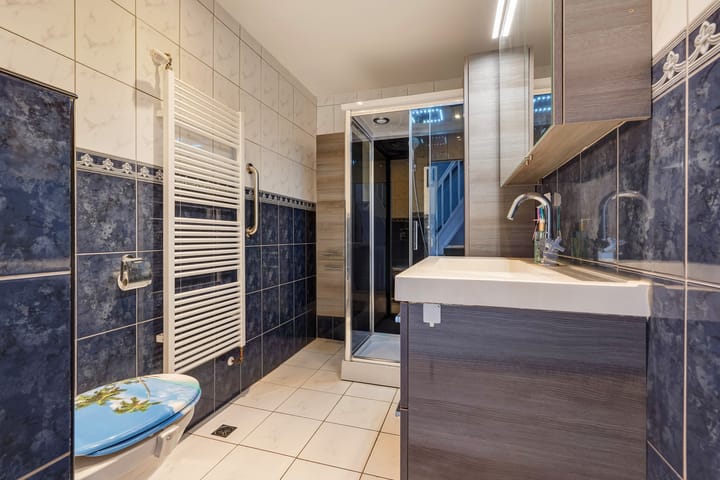 Foto 36 van Boele van Hensbroekstraat 42