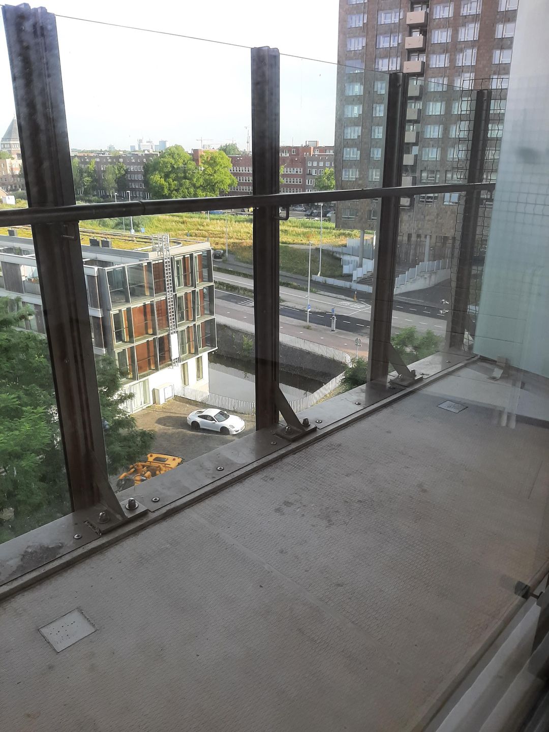 Foto 17 van Carolina MacGillavrylaan 266