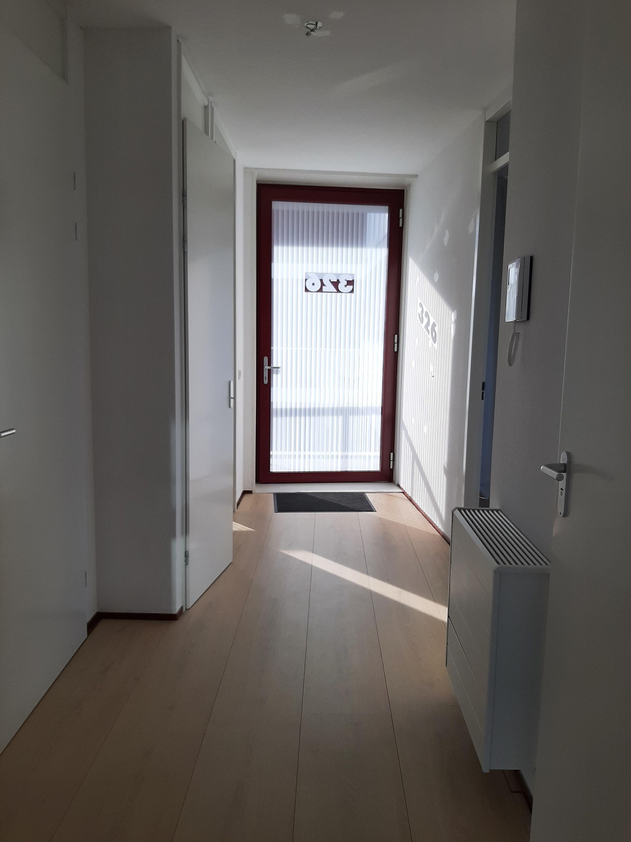 Foto 18 van Carolina MacGillavrylaan 266