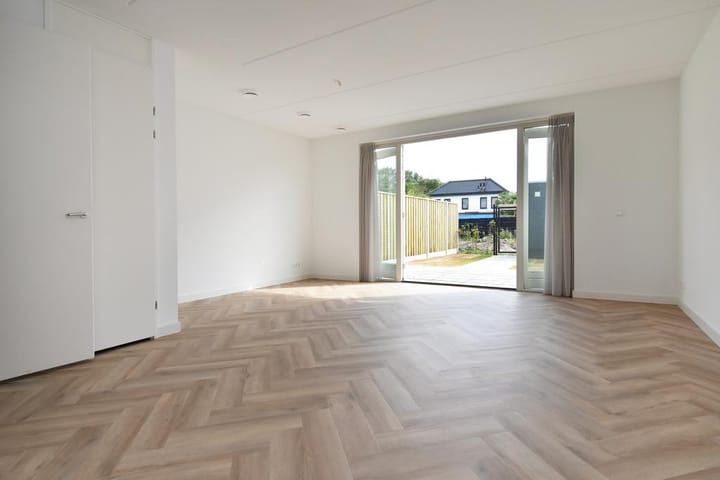 Foto 12 van Doris Lessinglaan 127