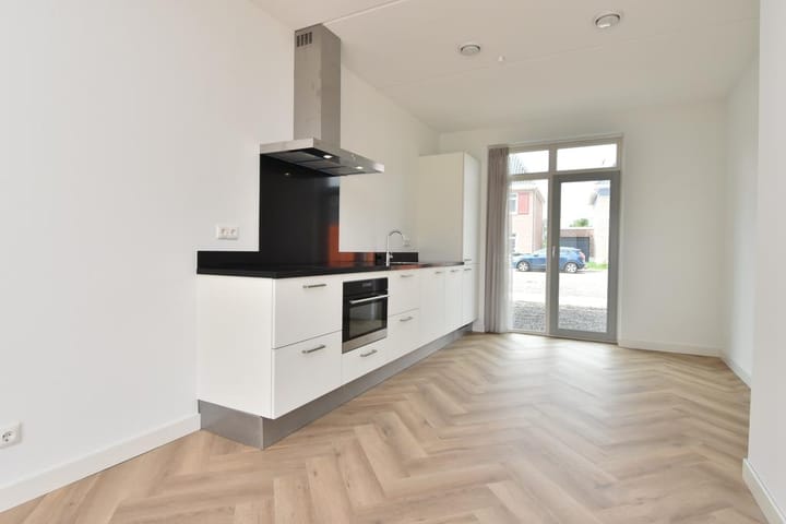 Foto 20 van Doris Lessinglaan 127