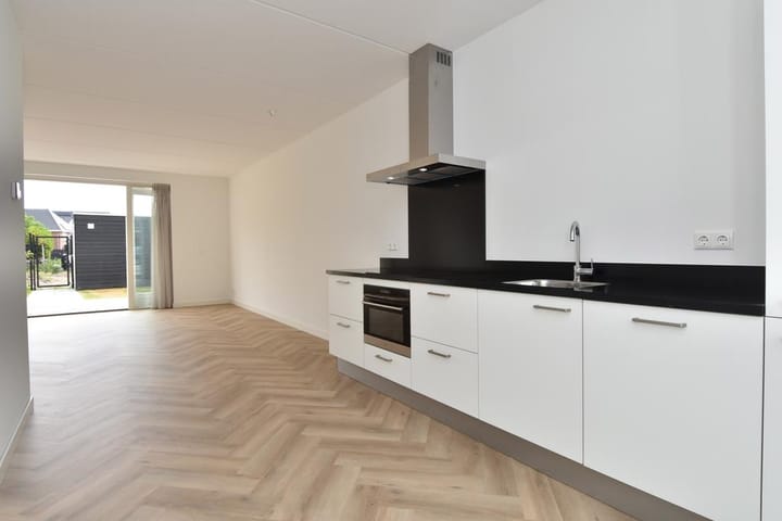 Foto 22 van Doris Lessinglaan 127