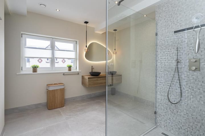 Photo 23 of Oranjestraat 2